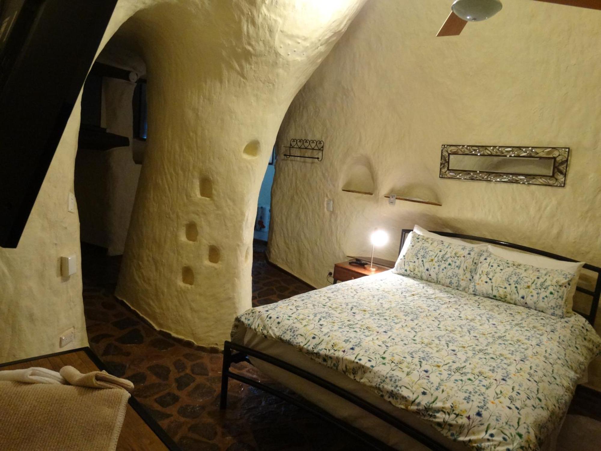 Di'S Place Coober Pedy Εξωτερικό φωτογραφία